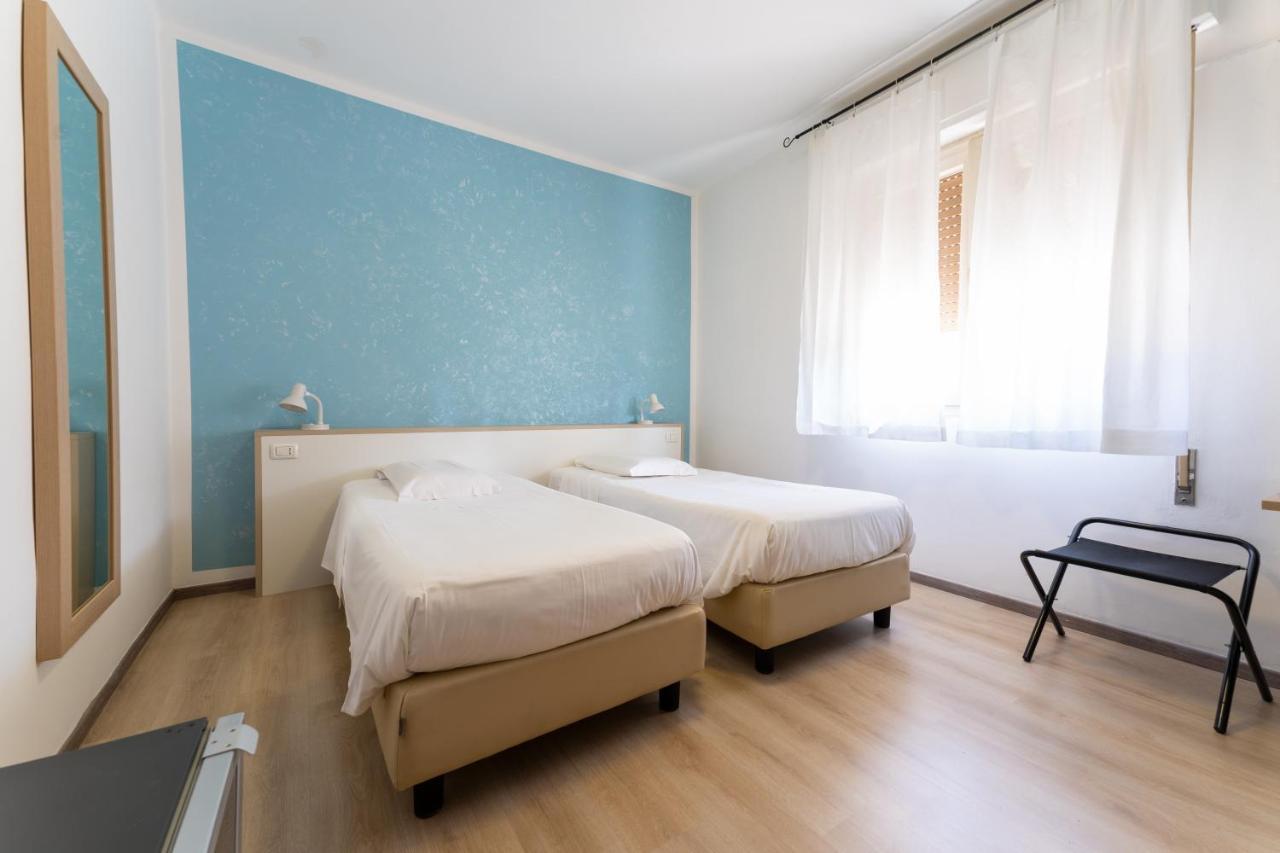 Hotel Benaco Mavras Peschiera del Garda Exterior foto